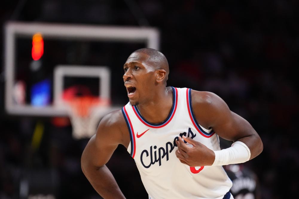 传承！达伦弗莱彻2014年最后一次在曼联出场，11年后儿子曼联首秀（传承接力：达伦·弗莱彻2014谢幕曼联，11年后儿子上演红魔首秀）